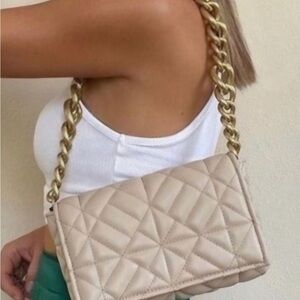 Zara Quilted Shoulder Bag with Gold Chain — Beige